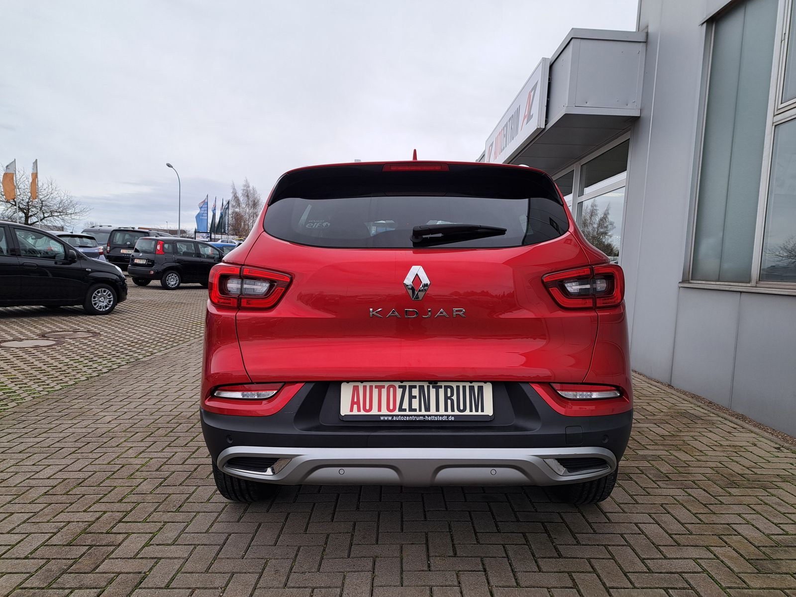 Fahrzeugabbildung Renault Kadjar Limited DeLuxe TCe 140 AUTOMATIK LED NAVI