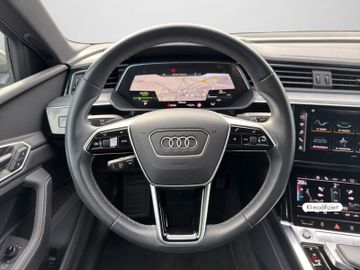 Audi Q8 e-tron - 9