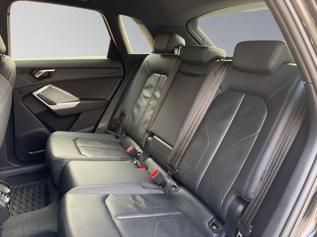 Q3 35 2.0 TDI quattro advanced SHZ KAMERA LED