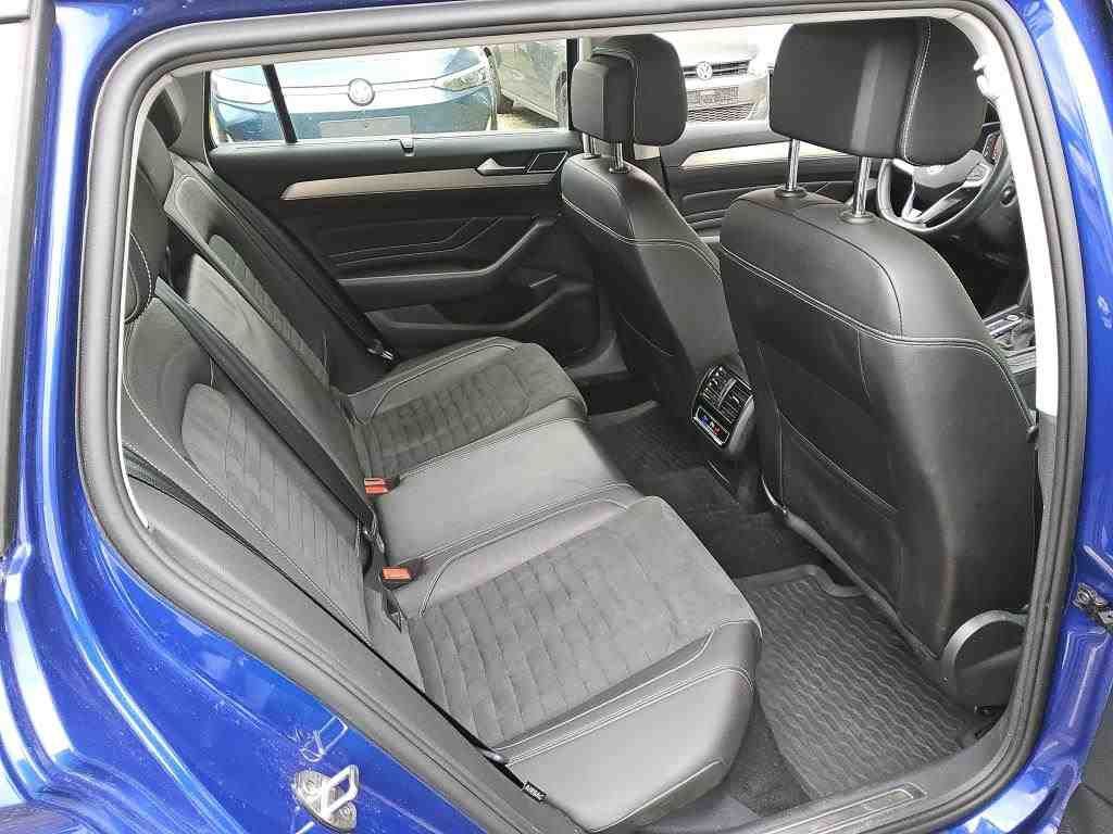 Volkswagen Passat Variant - Bild 8
