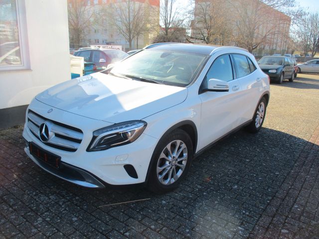 Mercedes-Benz GLA 180  Navi ,Finanzierung möglich