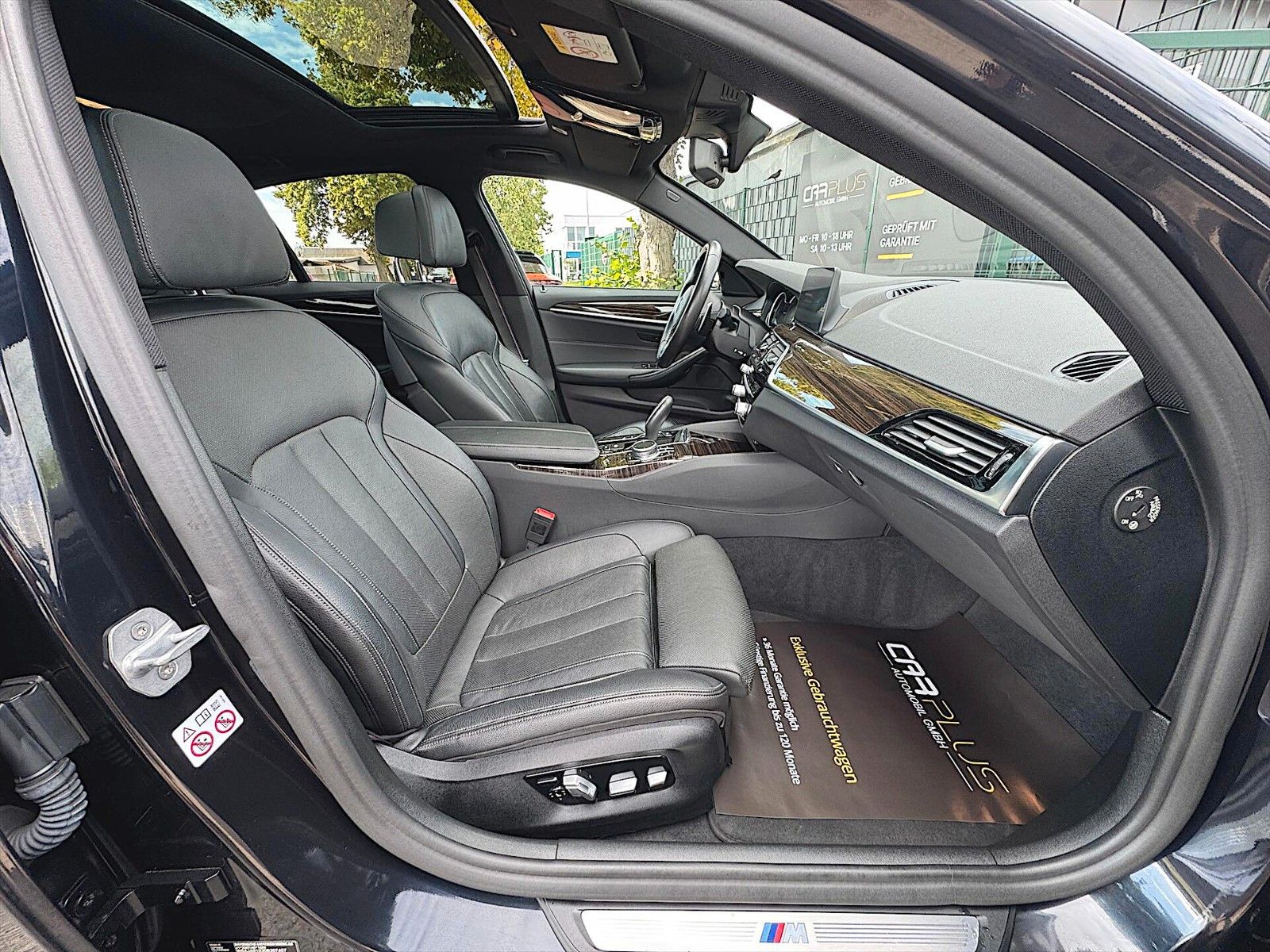 Fahrzeugabbildung BMW 530e Hybrid M Sport Shadow *ACC*LED*Display Key*