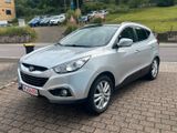 Hyundai ix35 Premium AWD *AHK - Hyundai ix35 mit Benzin-Antrieb: Allradantrieb
