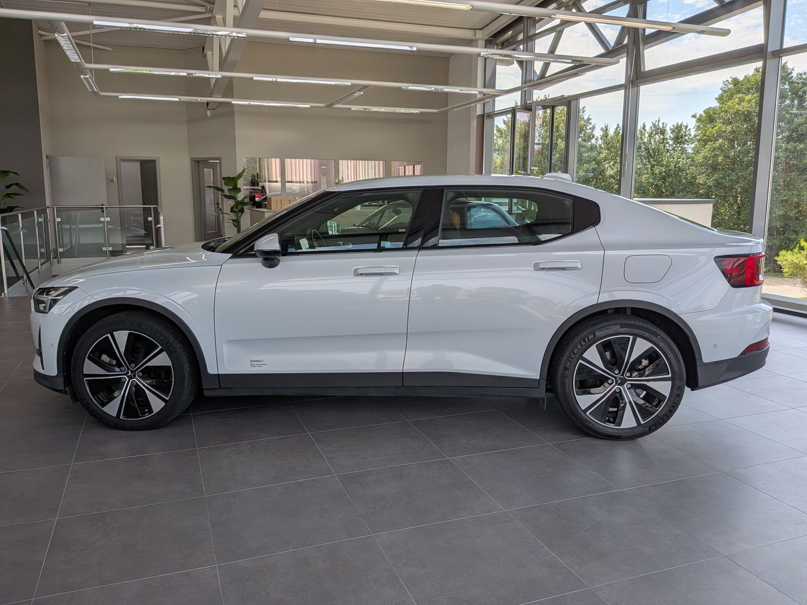 Fahrzeugabbildung Polestar 2 78KWh Long Range Pilot Virtu Memo LED 360° ACC