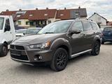 Mitsubishi Outlander Invite 4WD - Mitsubishi Outlander in Augsburg