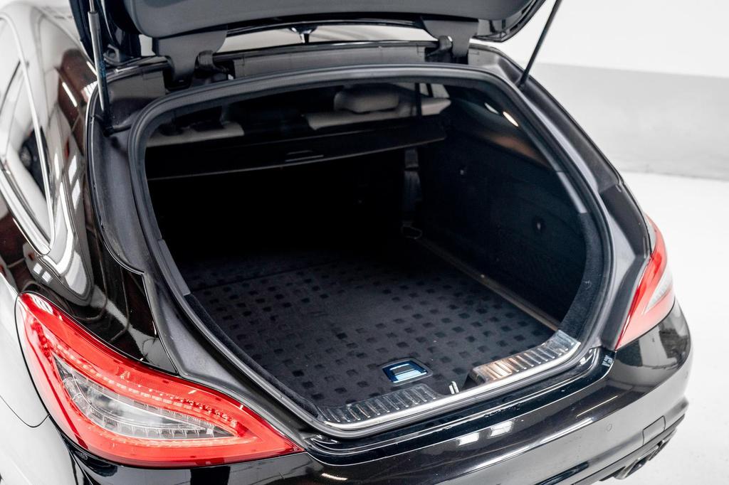 Mercedes-Benz CLS 63 AMG Shooting Brake