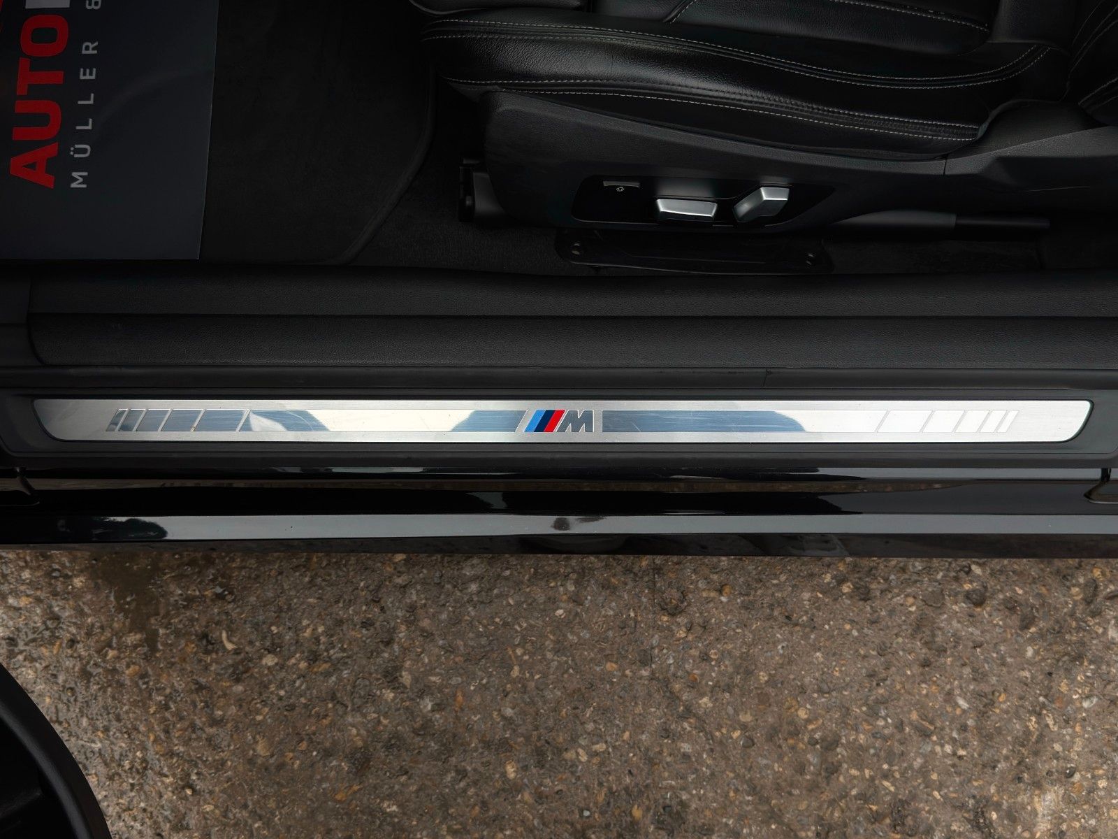 Fahrzeugabbildung BMW 420i G22 Coupé M Sport Leder Memory Kamera ACC