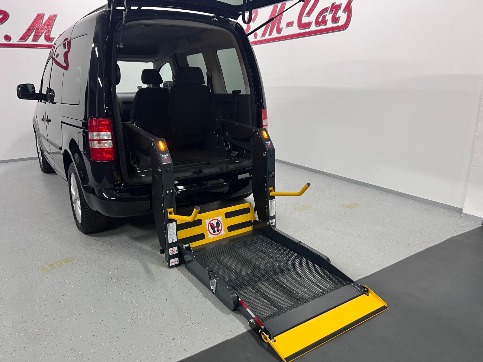Volkswagen Caddy DSG Rollstuhllift Selbstfahrer 3329km