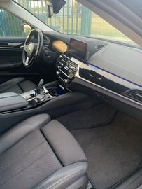 BMW 520 - 11