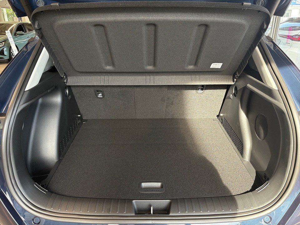 Fahrzeugabbildung Hyundai KONA Elektro 65kWh Prime Sitz Leder