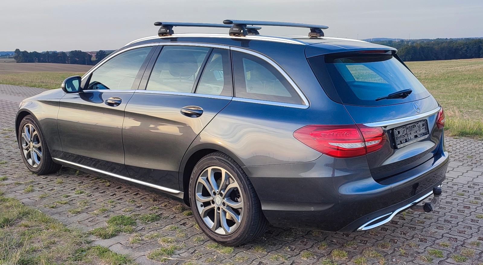 Mercedes-Benz C 180 T Avantgarde 