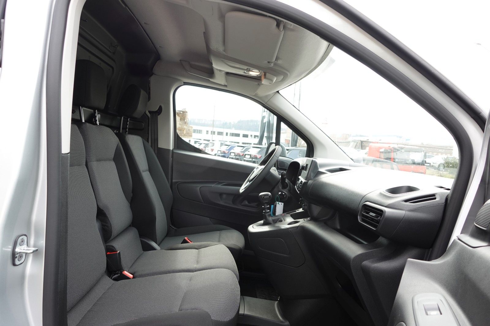 Fahrzeugabbildung Opel Combo Cargo XL Edition 1.5 Diesel 75kW