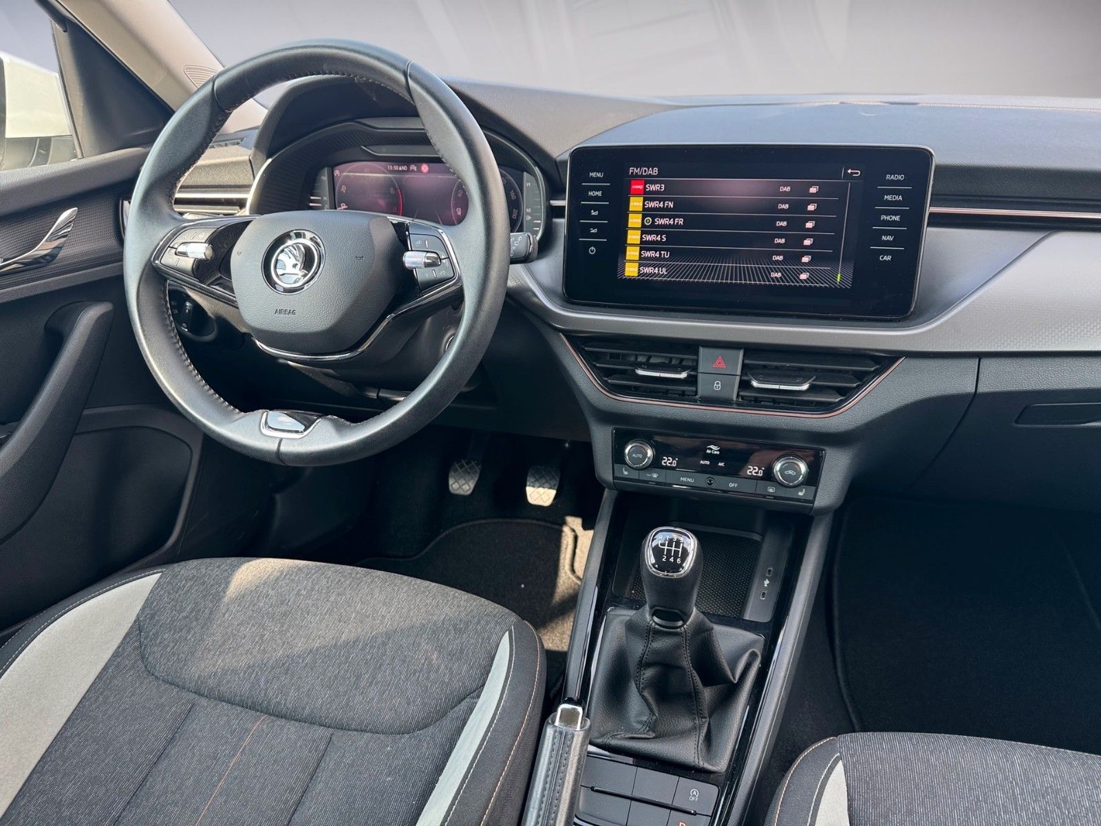Fahrzeugabbildung SKODA Kamiq Style 1.0 TSI