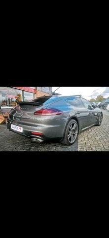 Porsche Hockenheım porsche panamera