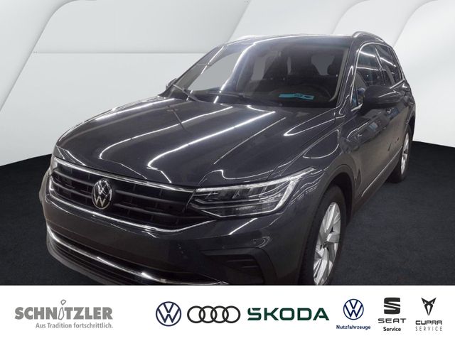 Volkswagen Tiguan 1.5 TSI DSG Move AHK/NAVI/RFK+++