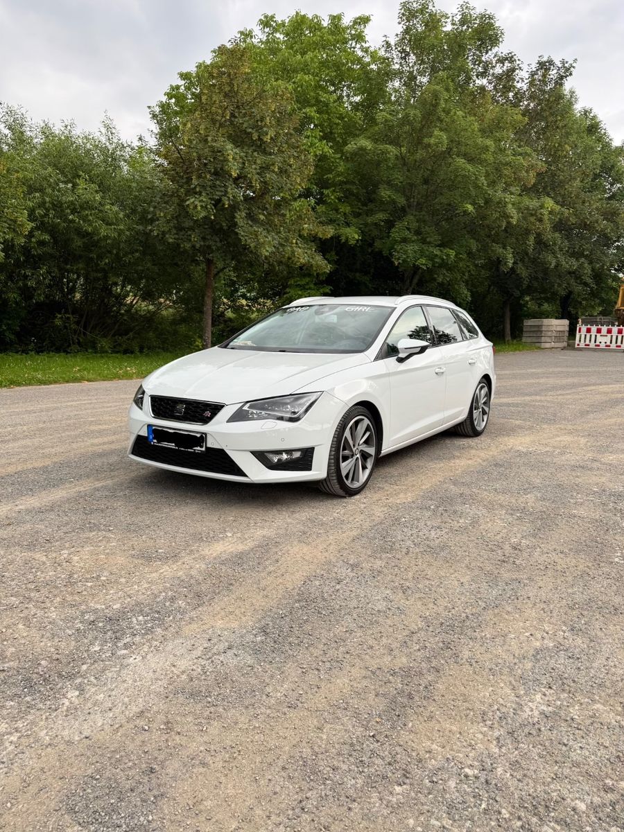 SEAT Leon ST 2.0 TDI 135kW Start&amp;Stop FR FR