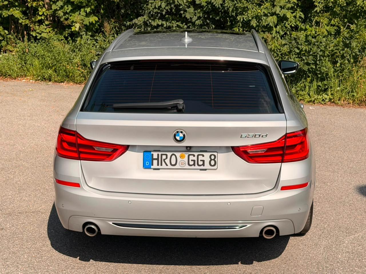 BMW 530 5 Touring 530 d Luxury Line/Pano/Tüv 08.2027