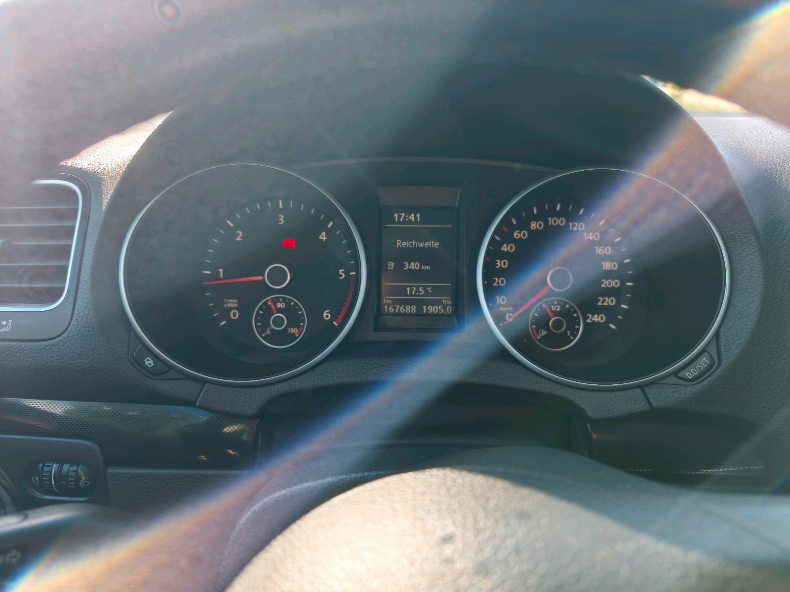 Volkswagen Golf 2011 — photo 14
