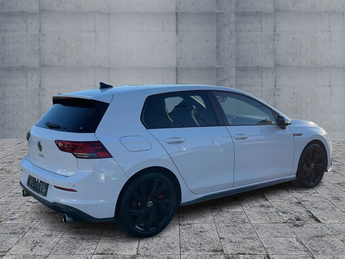 Volkswagen Golf - Bild 6