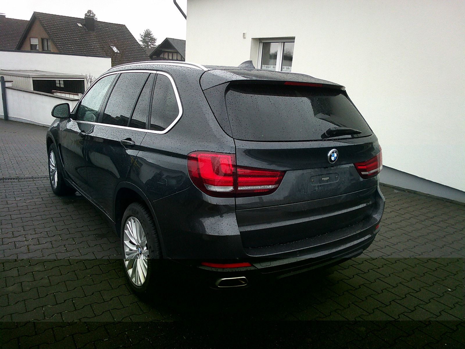 Fahrzeugabbildung BMW X5 xDrive 40 d F15 /  7-Sitzer