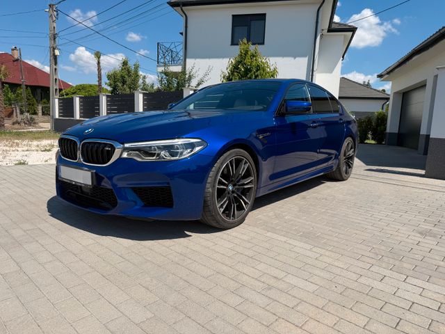 BMW M5 xDrive M driver's package (net price: 49920€)