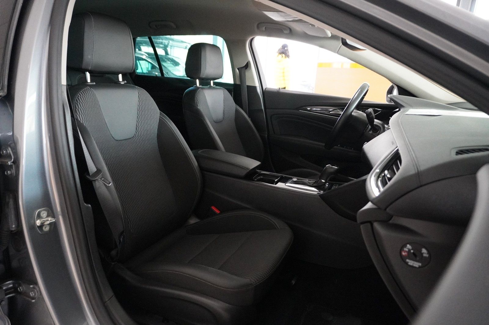Fahrzeugabbildung Opel Insignia B ST 1.5T DYNAMIC NAVI/LED/KAMERA/AHK