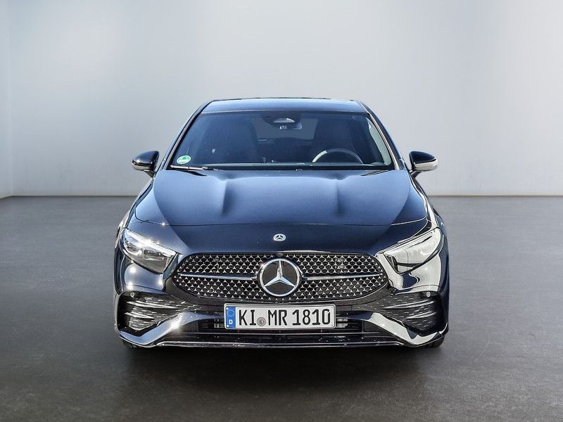 Mercedes-Benz A 200 d Kompakt AMG NIGHT MEMO MULTI DISTR PANO foto 2
