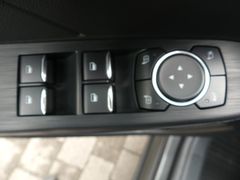 FORD Kuga Hybrid FHEV Titanium*AHK*