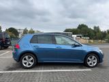 Volkswagen Golf 1.2 TSI 63kW BMT Comfortline Comfortline - Volkswagen Golf mit Benzin-Antrieb: Limousine, 1.6
