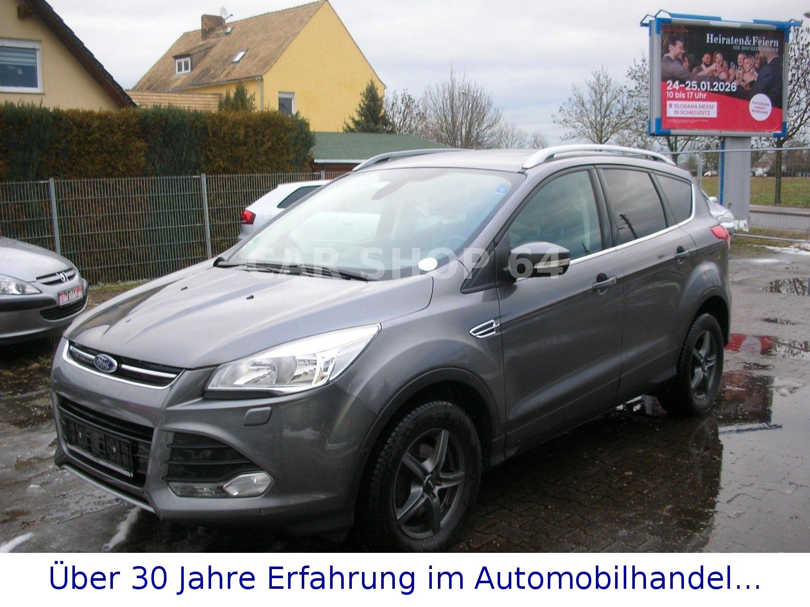 Ford Kuga Titanium-NAVI/P-DACH/SHZ/FSZ/PDC/AHZV/18er-