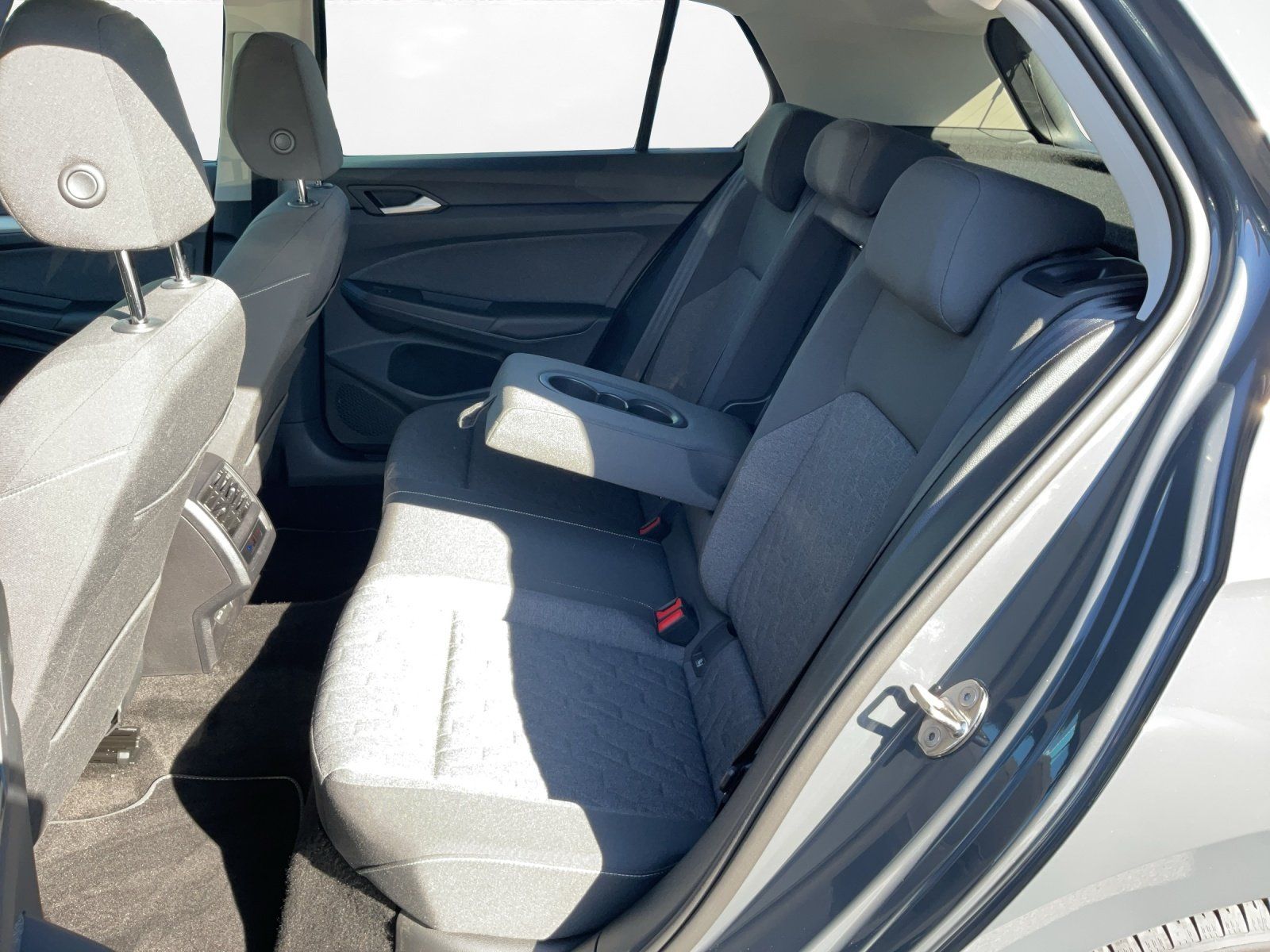 Volkswagen Golf - Bild 11