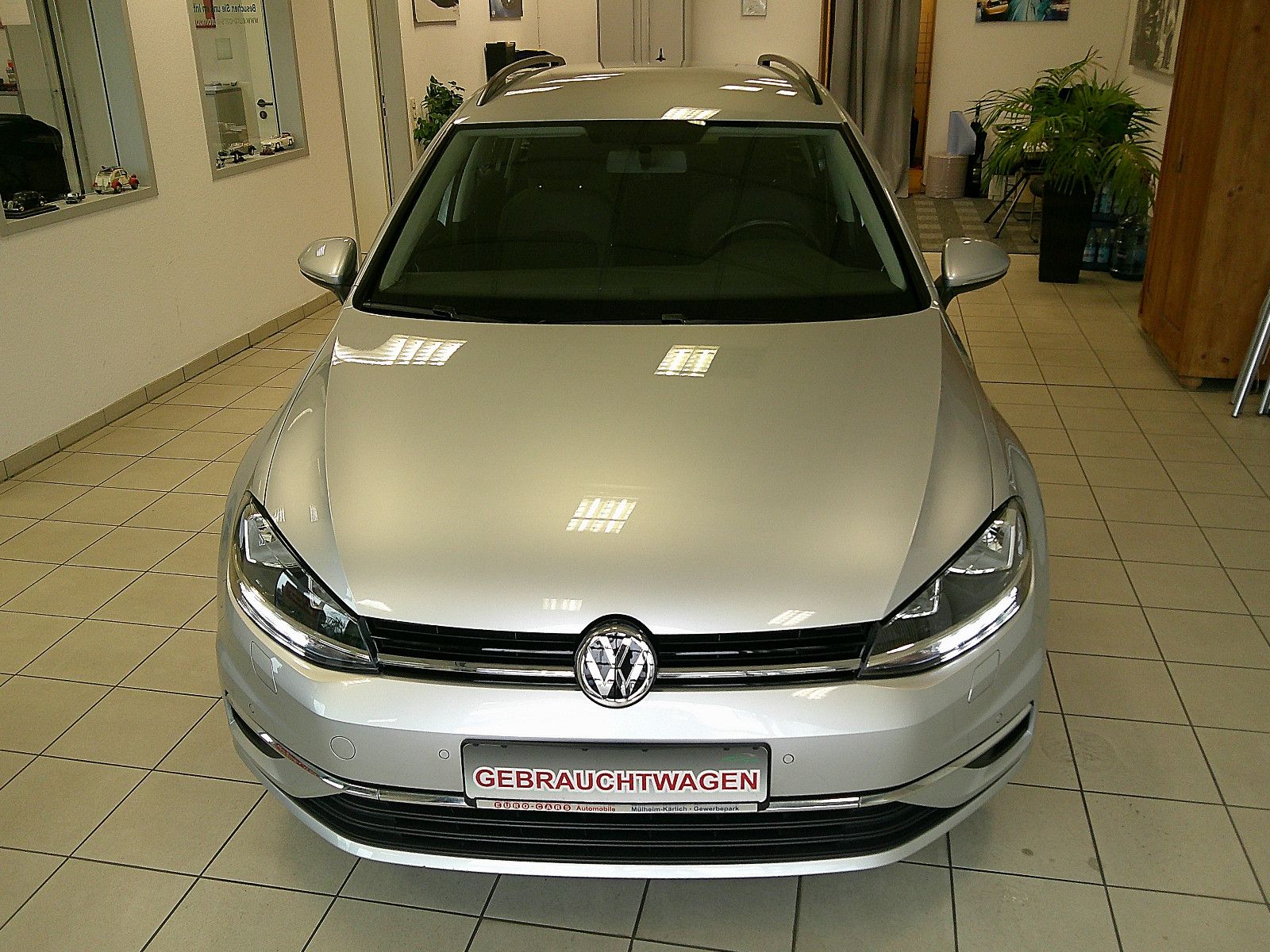 Fahrzeugabbildung Volkswagen GolfVII Variant Comfortline/NAVI /KLIMA/WENIG KM