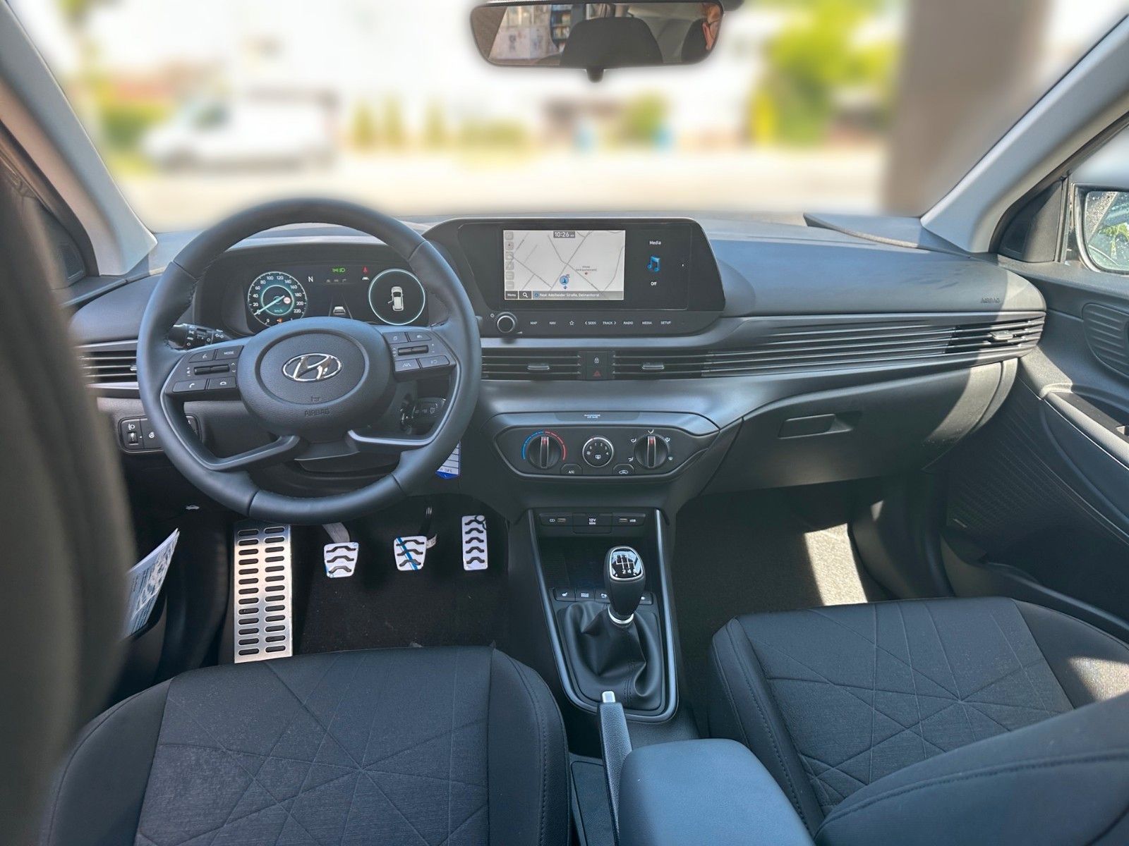 Fahrzeugabbildung Hyundai BAYON Mild-Hybrid NAVI LED-Scheinwerfer uvm.