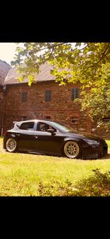 Seat Leon 2.0 TSI Start&Stop CUPRA 280 CUPRA 280 - Seat Leon: Schwarz