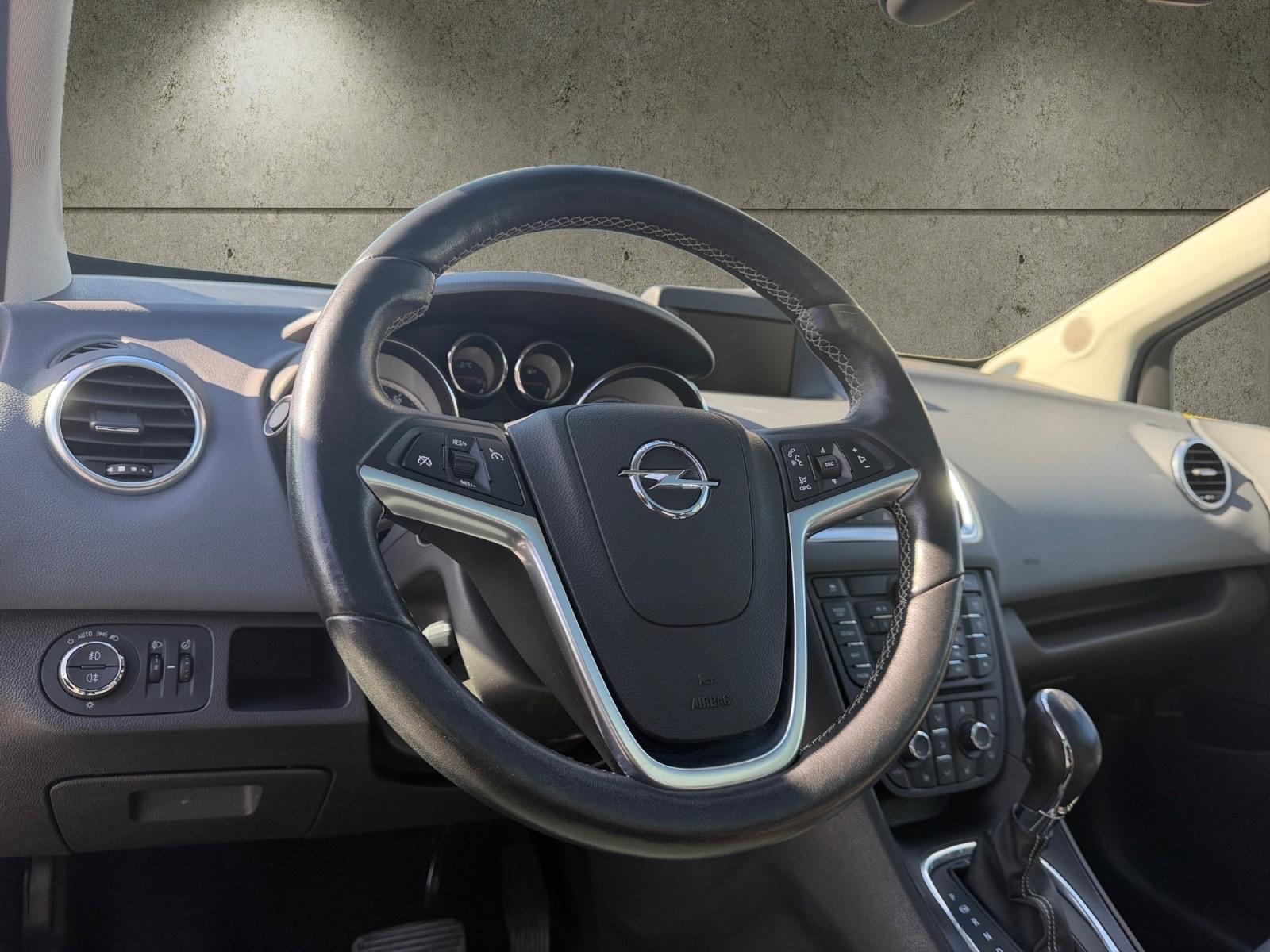 Opel Meriva B Innovation *NAVI*PANO.*SHZ*LKH*PDC*AHK*
