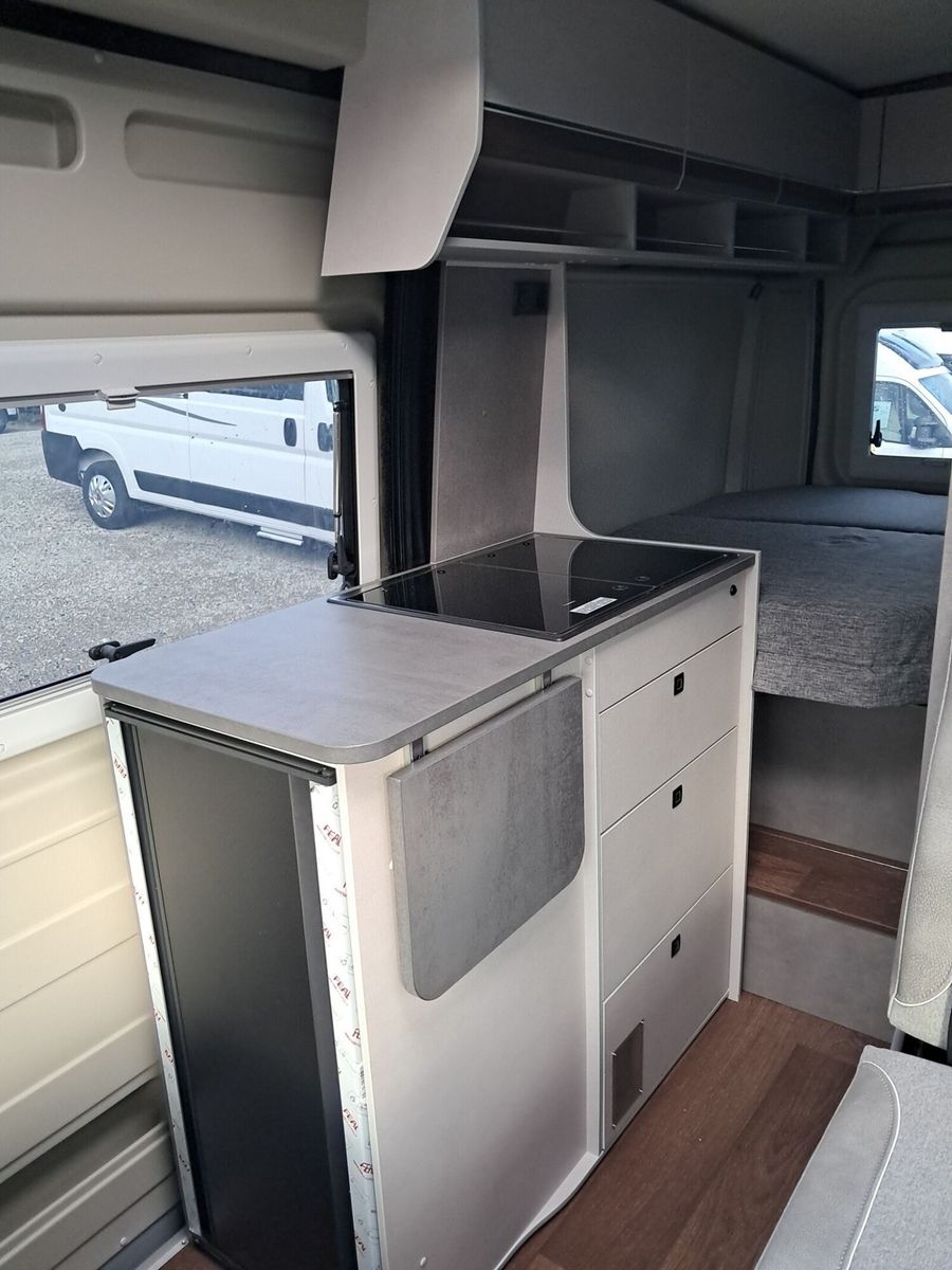 Fahrzeugabbildung Pössl Summit Shine 540 Citroen 140 PS Lithium,Solar