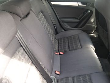 Audi A4 - 8
