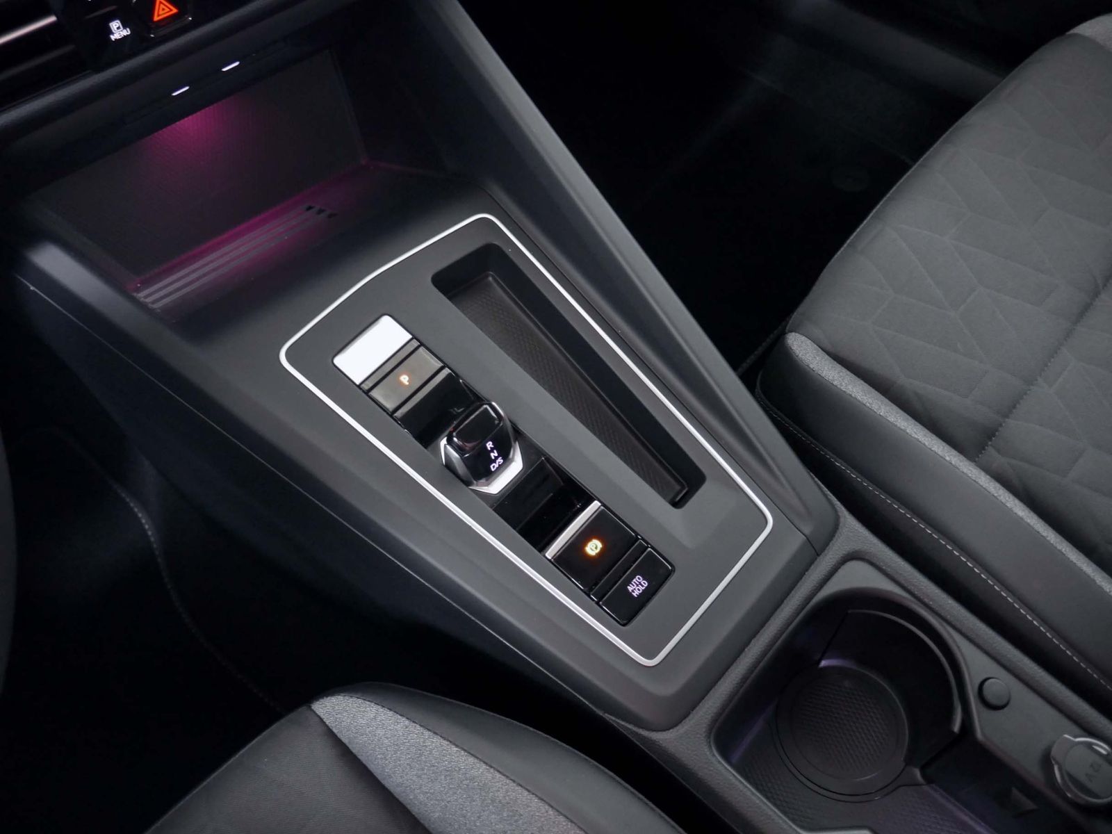 Fahrzeugabbildung Volkswagen Golf VIII Variant GOAL 2.0 TDI | LED AHK RFK ACC