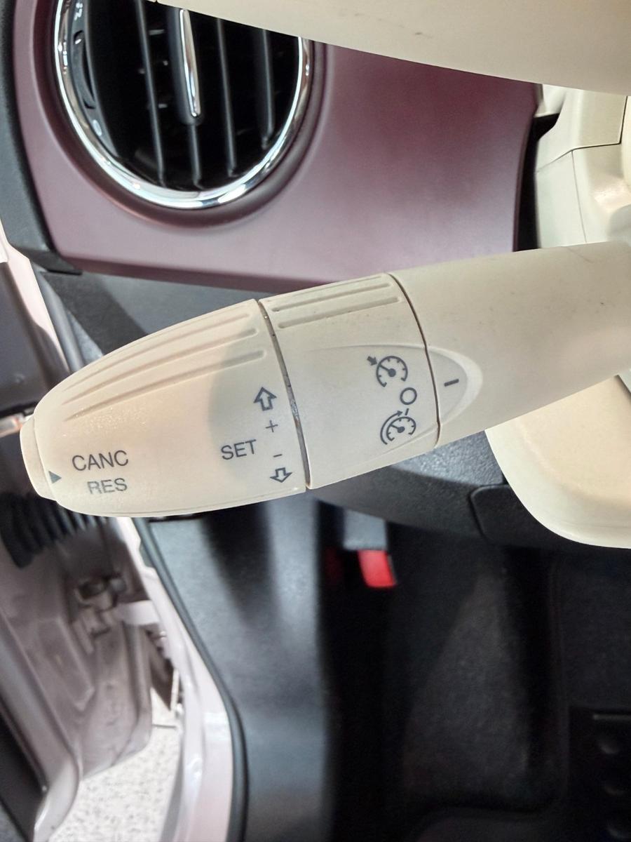 Fiat 500 Star Automatik PANO LEDER CARPLAY TEMPOMAT