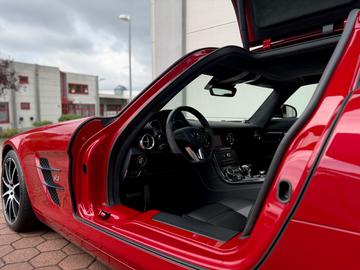 2013 Mercedes-BENZ SLS AMG — миниатюра 15