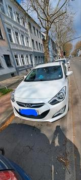 Hyundai i40 combi 2.0 177 ps  benzin mit G... - Hyundai i40 in Duisburg