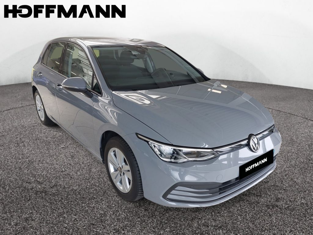 Fahrzeugabbildung Volkswagen Golf 1.5 eTSI DSG Life AHZV Navi LED
