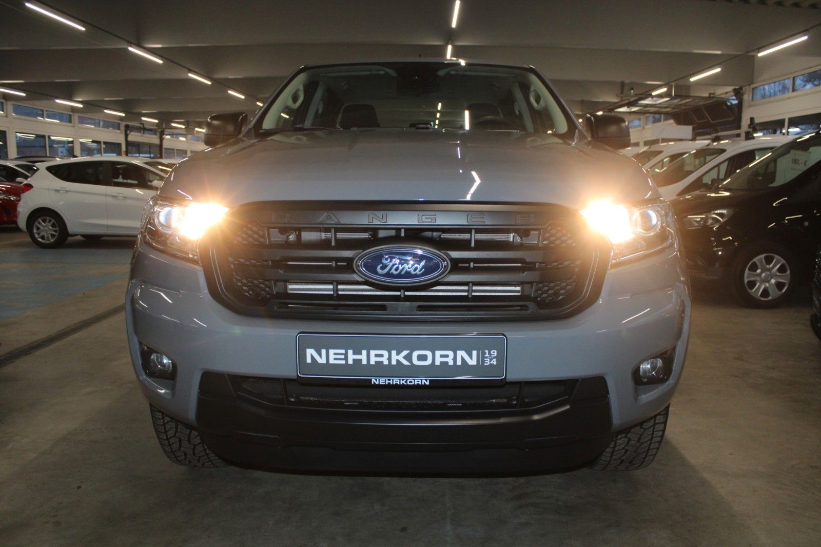 Fahrzeugabbildung Ford Ranger Automatik WOLFTRAK + AHK + Standheizung