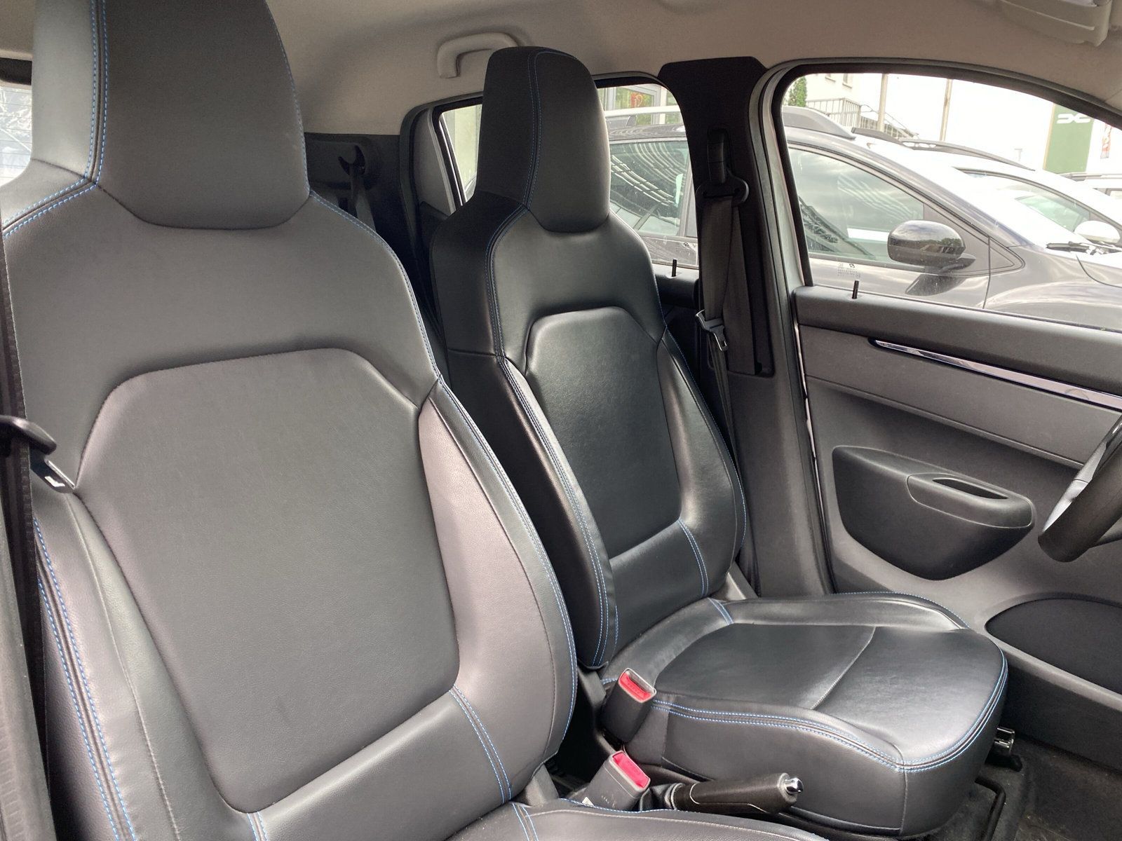 Dacia Spring - Bild 14