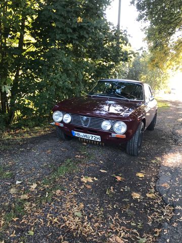 Alfa Romeo GTV 2000