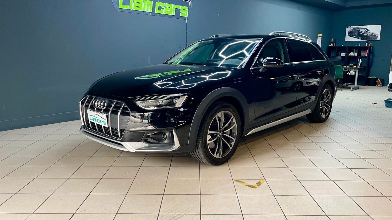 Audi A4 Allroad 45 2.0 tfsi mhev Identity Contra