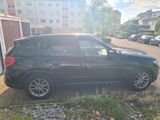 BMW X3 xDrive20d AT - - BMW X3: At