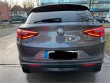 Alfa Romeo Stelvio 2.0 Turbo 16V 147kW Sprint AT8-Q4 Sprint - Alfa Romeo Stelvio Sprint