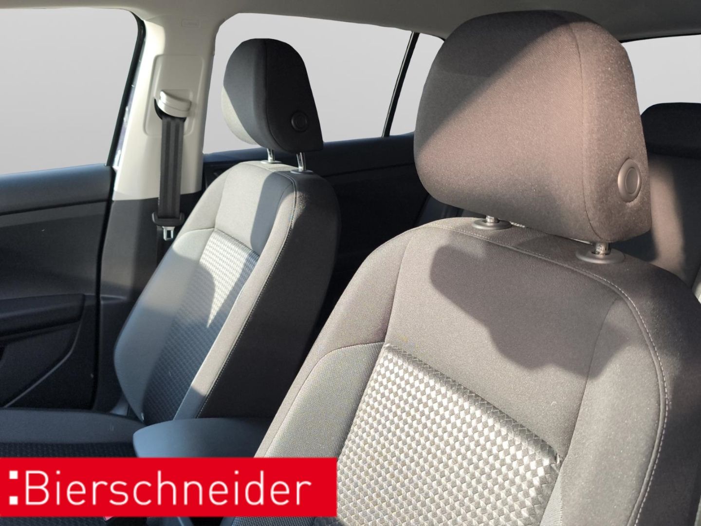 Volkswagen T-Cross - Bild 7