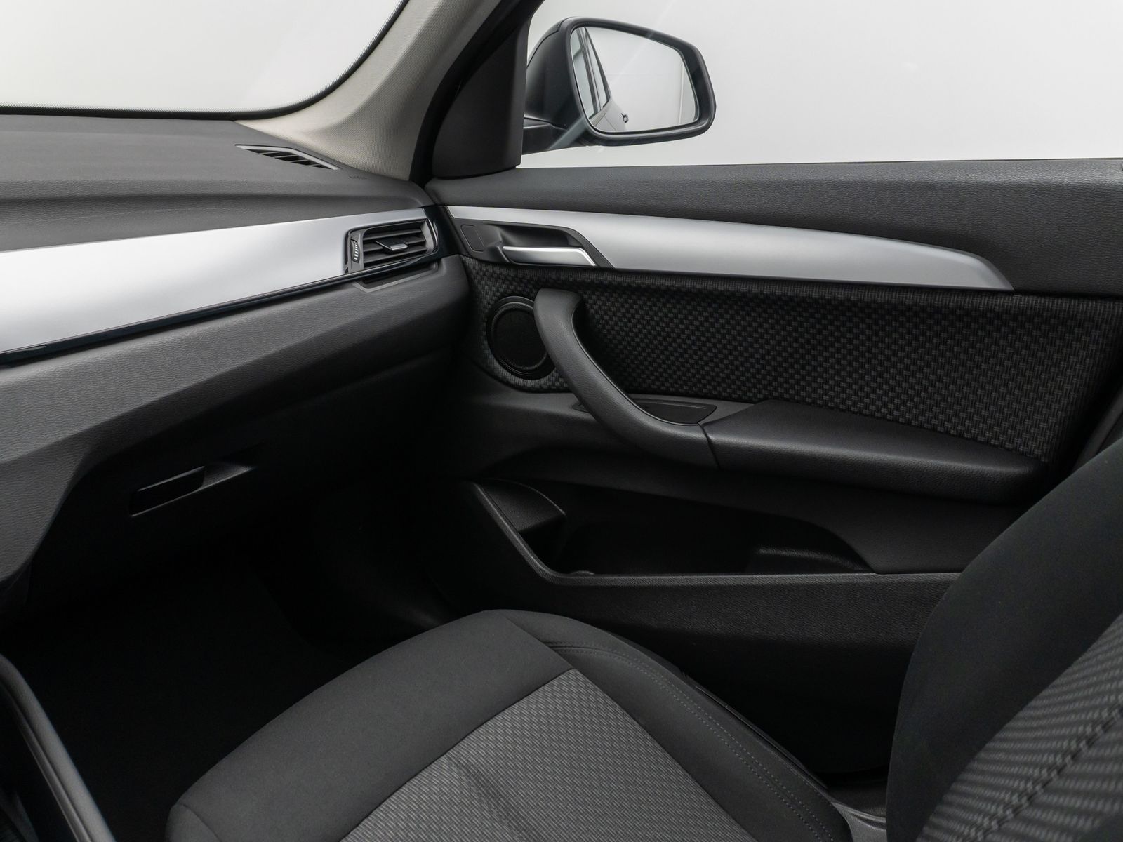 Fahrzeugabbildung BMW X1 xD25e Parkassist DAB LED Geschwindigkeitsreg